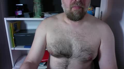 trytobeaslave online show from May 13, 9:41 am