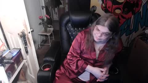 Anne online show from April 11, 7:45 am