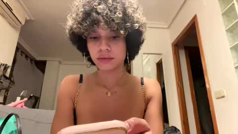 Snapshot of tsdirtyprincess chatting on October 11, 9:29 pm tsdirtyprincess online show from October 11, 9:29 pm