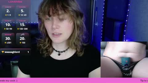 Ellie Ryder online show from October 26, 12:33 am