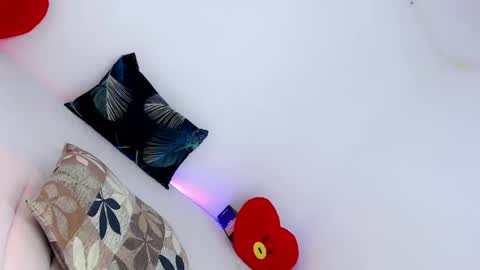 tskitty_girl online show from May 20, 1:46 am