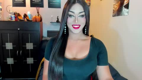 Nicoleeee online show from June 22, 8:16 pm