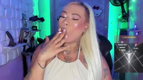 BellaRoxanna online show from March 4, 7:32 pm