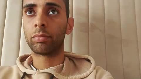 TunisienSexyGuy online show from February 11, 2:57 pm