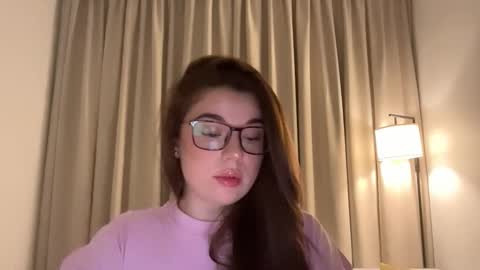 Ariana online show from March 7, 8:42 pm