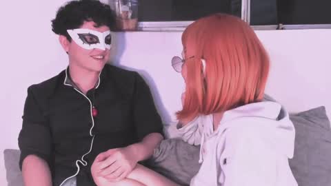 tuxedo  mayo online show from April 7, 6:26 am