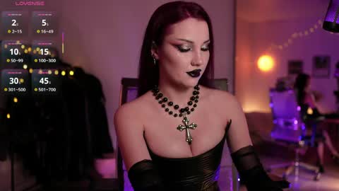 Miss Veth online show from April 23, 2:30 am