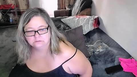 Lana online show from January 17, 5:17 am