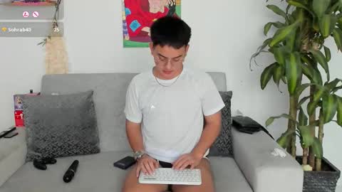 twink_ben_ online show from September 13, 9:39 pm
