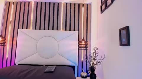 samu online show from November 5, 7:05 pm