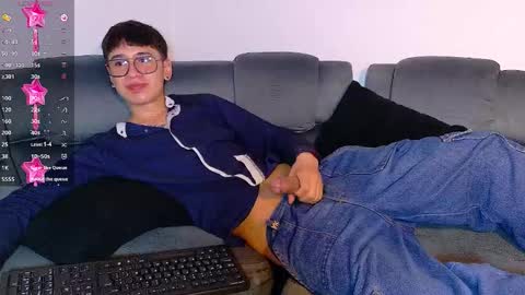 Mr Daren online show from November 27, 8:05 pm