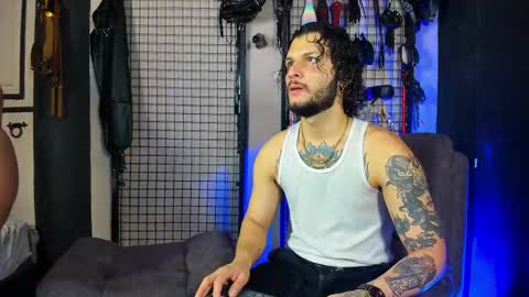 Clio  Tadeo online show from February 19, 12:22 pm