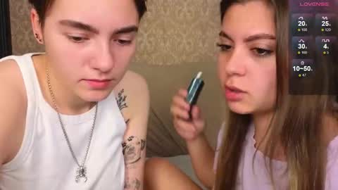 Snapshot of twobabesweet chatting on September 12, 4:47 am Welcome guys We Lili and Vic  PVT open online show from September 12, 4:47 am
