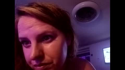 Twocrazy85 online show from March 9, 8:29 am