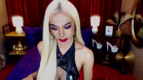 KiaraKeana online show from April 21, 1:42 am