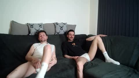 RyanRowan online show from April 6, 7:26 pm