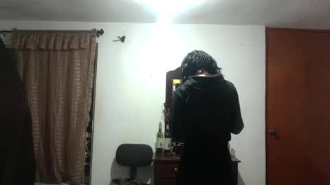 Snapshot of txina chatting on December 31, 2:08 am Xina Lane online show from December 31, 2:08 am