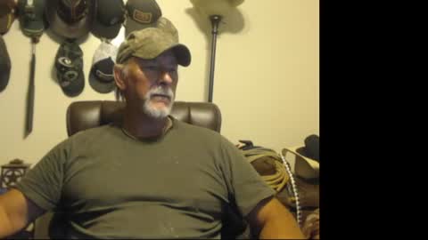 txlobo60 online show from August 3, 11:55 pm