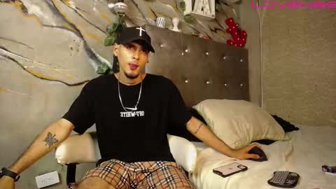 Snapshot of tyler_coopr chatting on September 18, 4:38 am tyler cooper online show from September 18, 4:38 am