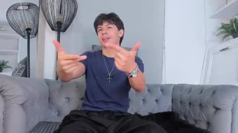 Tyler online show from October 18, 3:22 am