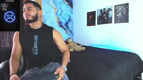 Snapshot of tyler_price01 chatting on September 14, 4:19 pm Tyler online show from September 14, 4:19 pm