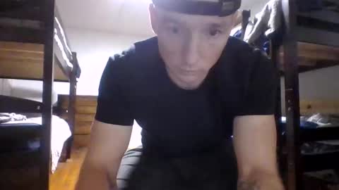 tylerdurden06 online show from April 17, 2:47 am