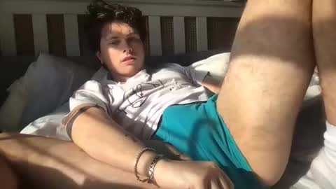 tylerrb online show from December 3, 5:57 pm