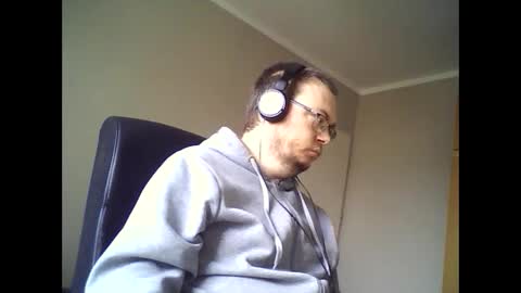 tyradi1991 online show from December 26, 12:49 pm