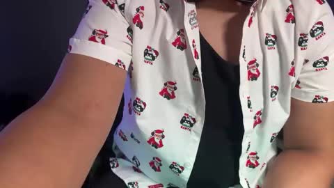 Snapshot of tysean1 chatting on December 19, 8:13 am Slong Dong online show from December 19, 8:13 am