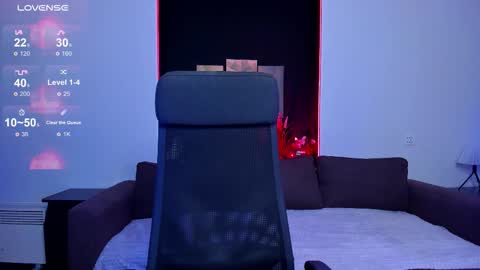 Snapshot of uco_mon chatting on September 25, 3:30 pm Uco online show from September 25, 3:30 pm