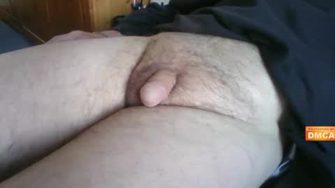 Hairy UK guy online show from January 6, 1:19 pm