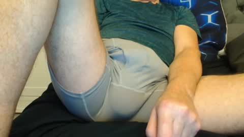 ukmids391 online show from May 12, 7:45 pm