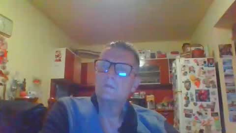 ulmeni7 online show from April 2, 7:32 pm