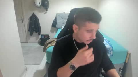 hi im mike tyson -  online show from November 29, 7:32 pm