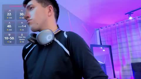 un_sluttyy online show from December 1, 11:41 am