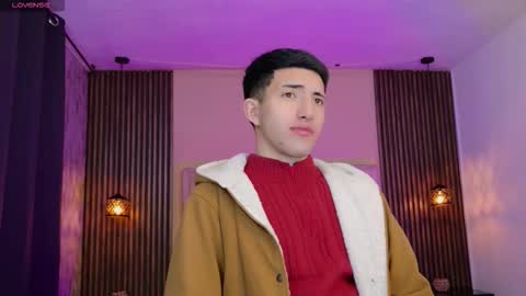 un_sluttyy online show from January 7, 12:10 pm