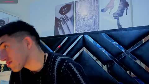 un_sluttyy online show from April 21, 11:28 am