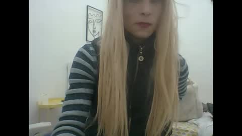 unadiosa online show from February 7, 6:00 pm