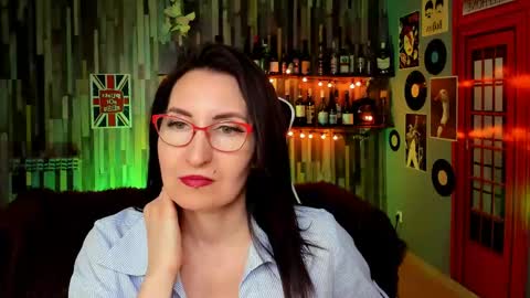 UnaTera online show from April 20, 6:16 am