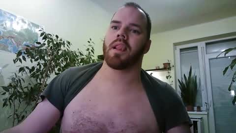 Uncut Strong online show from December 13, 11:44 pm