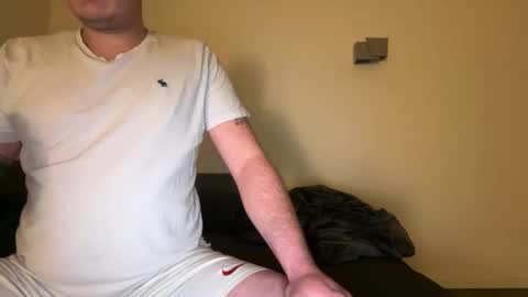 Tom online show from February 5, 10:02 pm