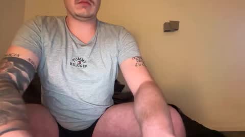 Tom online show from March 3, 10:06 pm