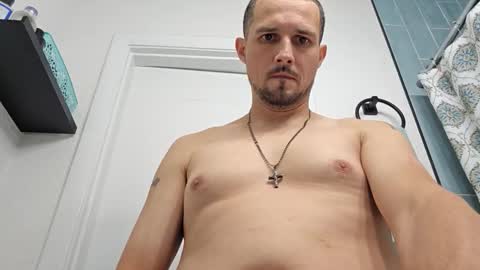 undercovrrboss88 online show from December 22, 9:54 pm