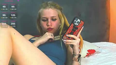 Snapshot of unforgettable_emotions chatting on March 6, 8:37 pm Im online every day 1700 GMT-4 online show from March 6, 8:37 pm