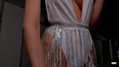 Silvia online show from April 21, 4:03 pm