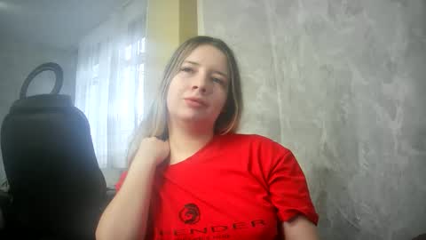 UniverseEmily online show from November 4, 7:53 am
