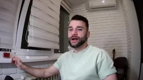 SlavaVibes online show from April 5, 8:17 pm