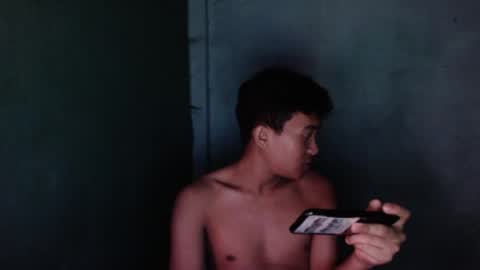 asian versarap online show from April 18, 6:10 pm