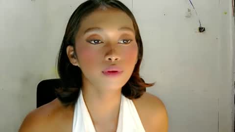 Ellie online show from February 28, 5:33 am