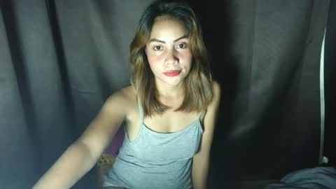 ur_sweetmika online show from June 14, 4:42 pm